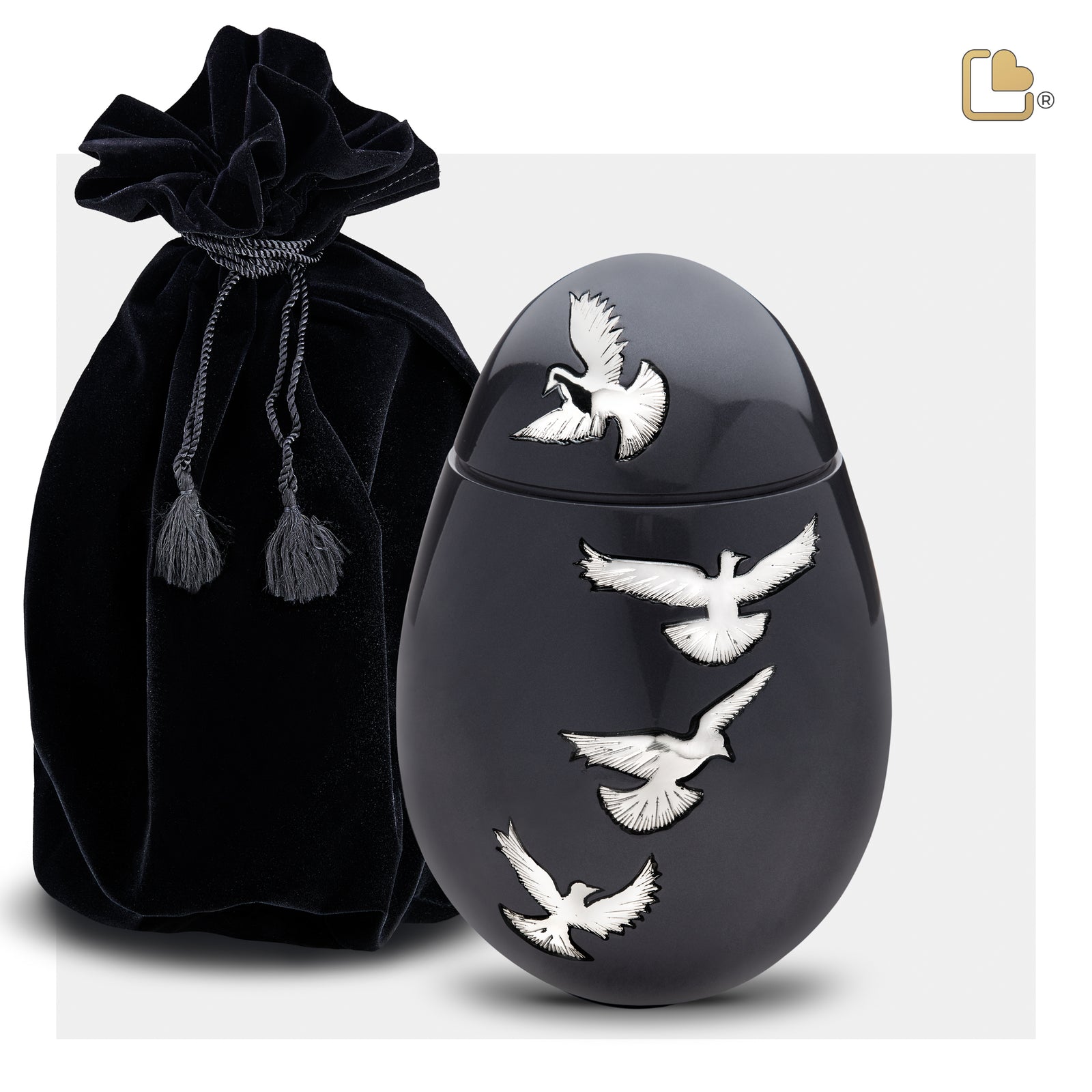 M270 Nirvana Adieu Medium Urn Midnight & Pol Silver