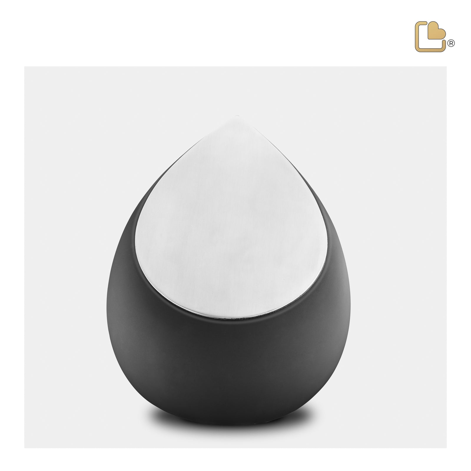 M583 Drop Medium Urn Black & Bru Pewter