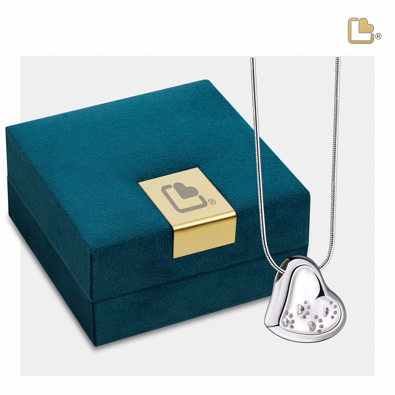 PD1170 Leaning Heart with Paws Ashes Pendant Pol Silver