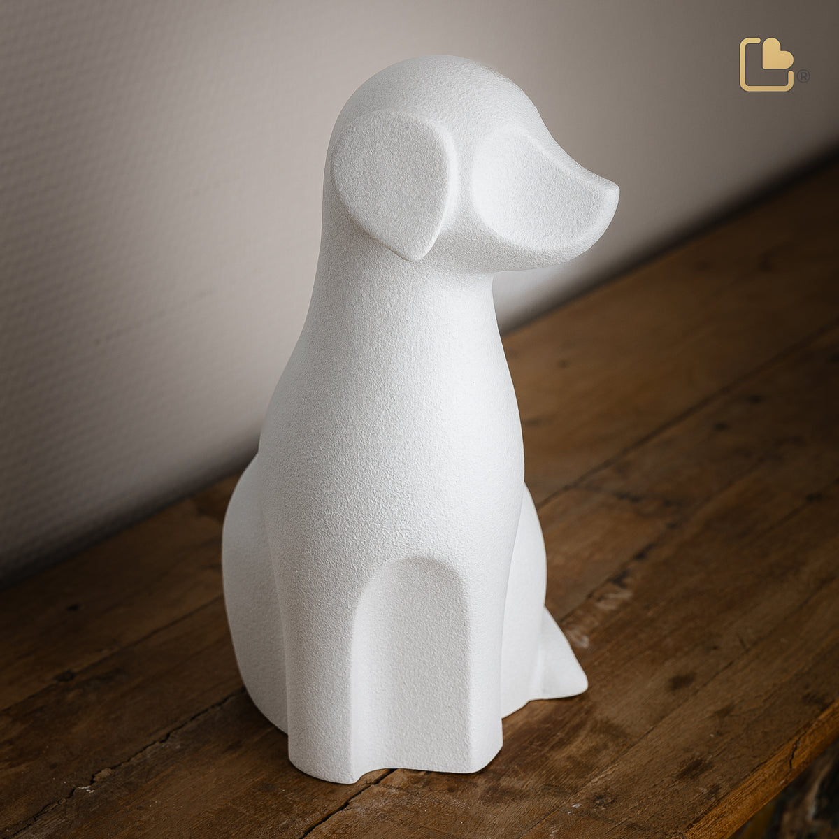 CP190   Dog Pet Urn Mist