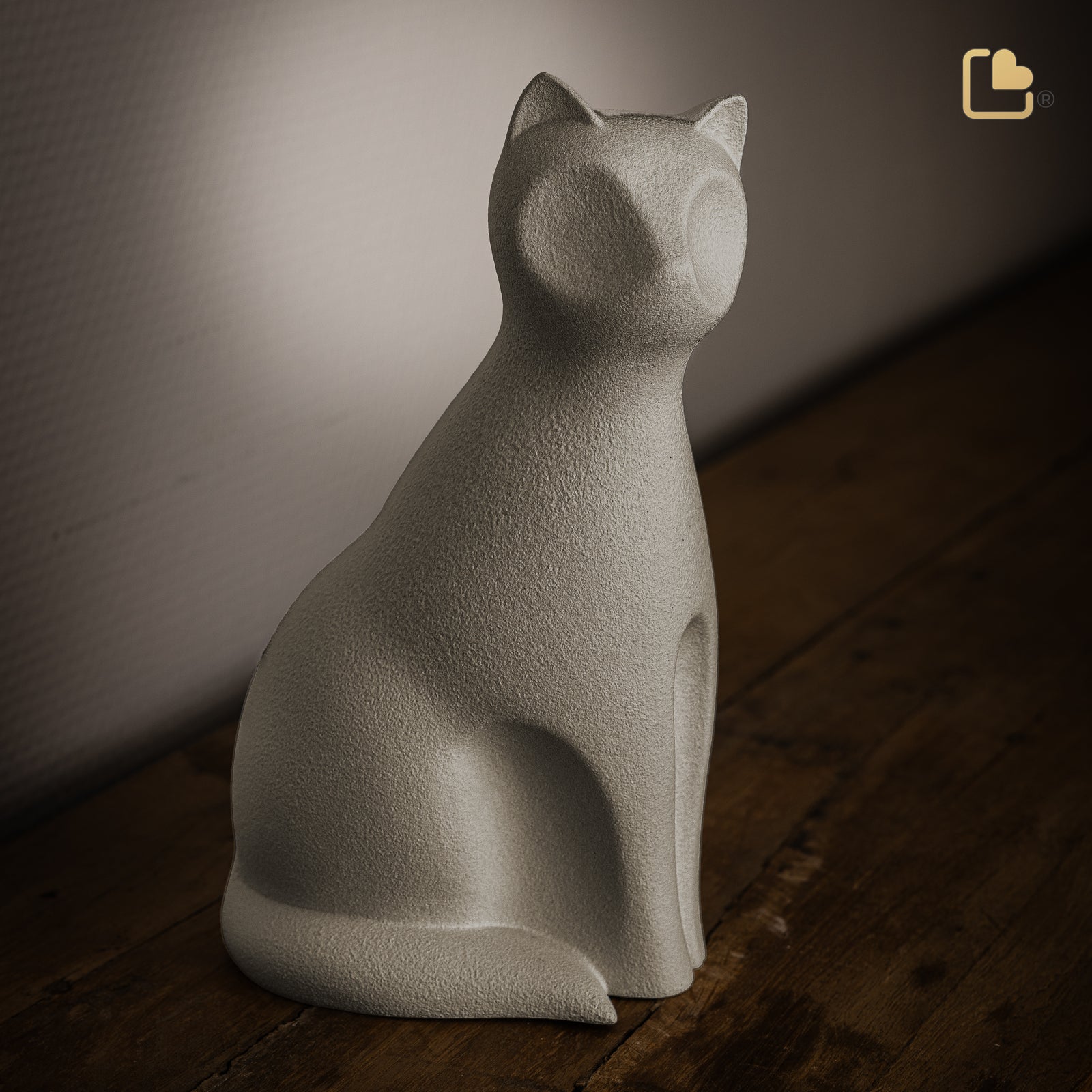 CP212  Cat Pet Urn Sand