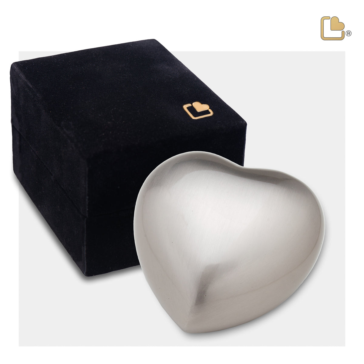 H674   Heart Keepsake Urn Bru Pewter
